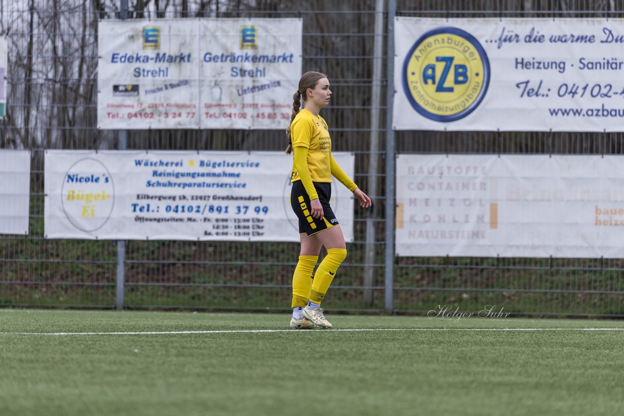 Bild 406 - F SSC Hagen Ahrensburg - SV Frisia Risum-Lindholm : Ergebnis: 1:2